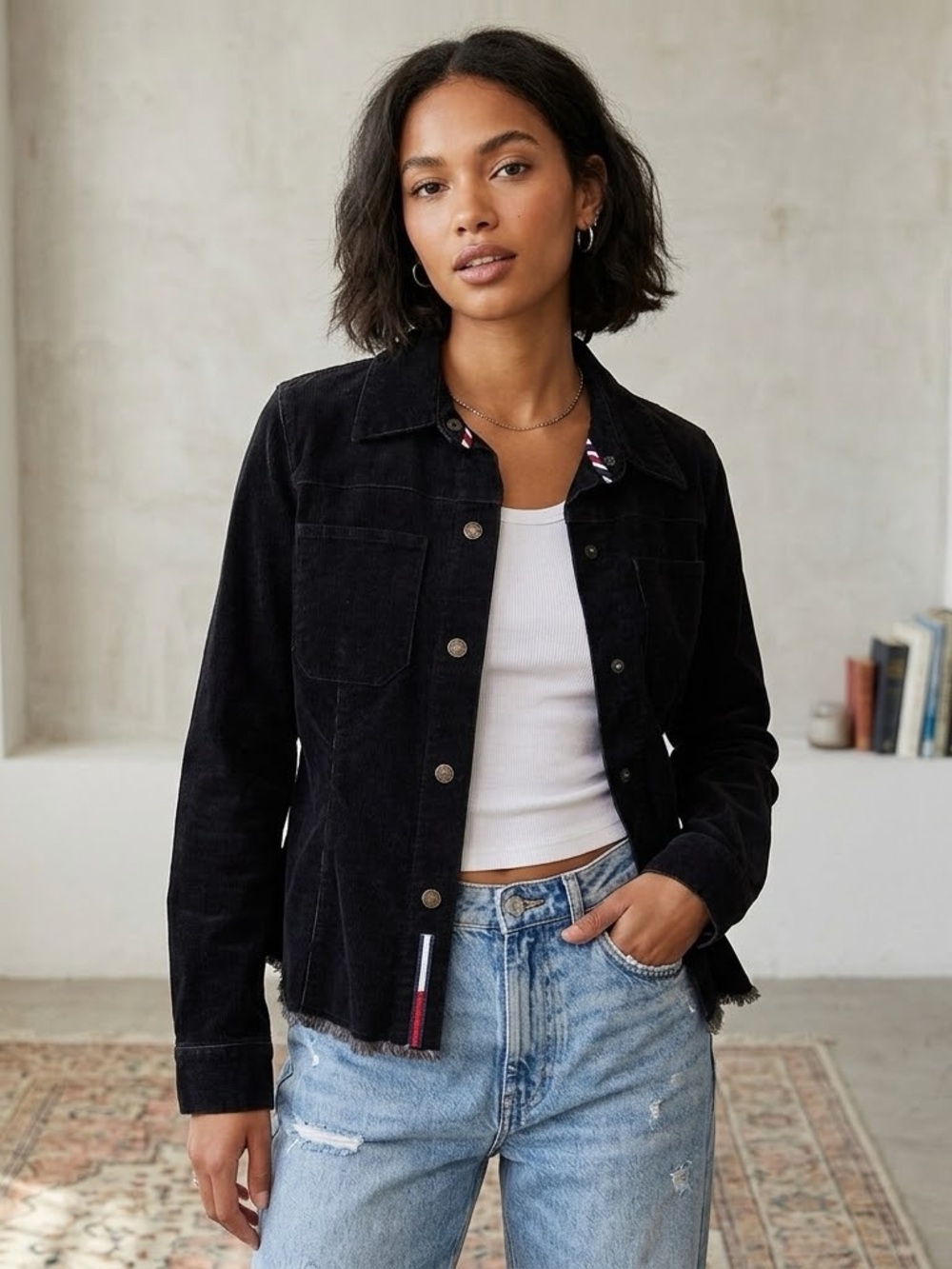 Tommy Hilfiger Corduroy Jean Jacket in Black - Stylish Button-Front